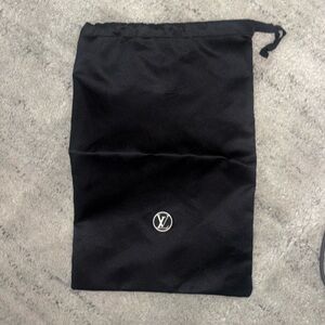 Louis Vuitton Black Dust Bagnew authentic